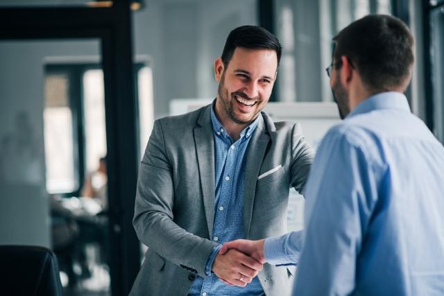 How can Sarasota business buyers find profitable opportunities?